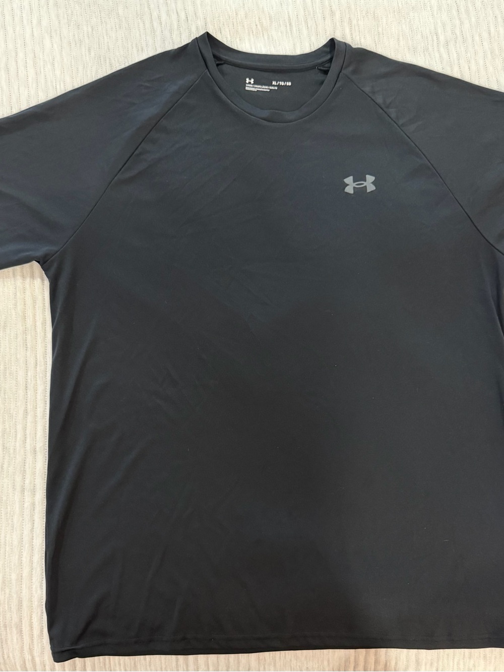 Under Armour Black Short-Sleeve Athletic Tee